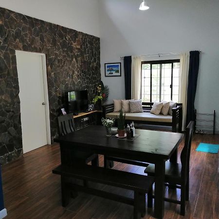 Blue Residence Tagaytay Tagaytay City Esterno foto