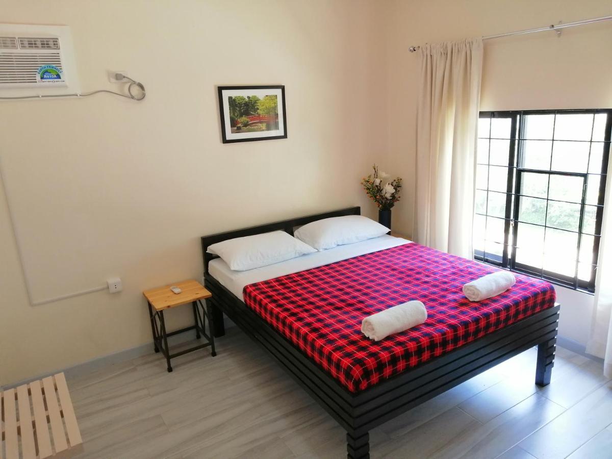 Blue Residence Tagaytay Tagaytay City Esterno foto