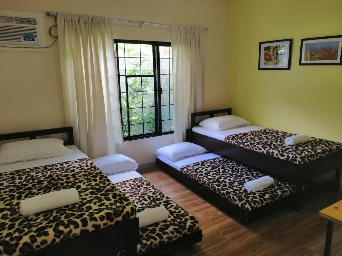 Blue Residence Tagaytay Tagaytay City Esterno foto